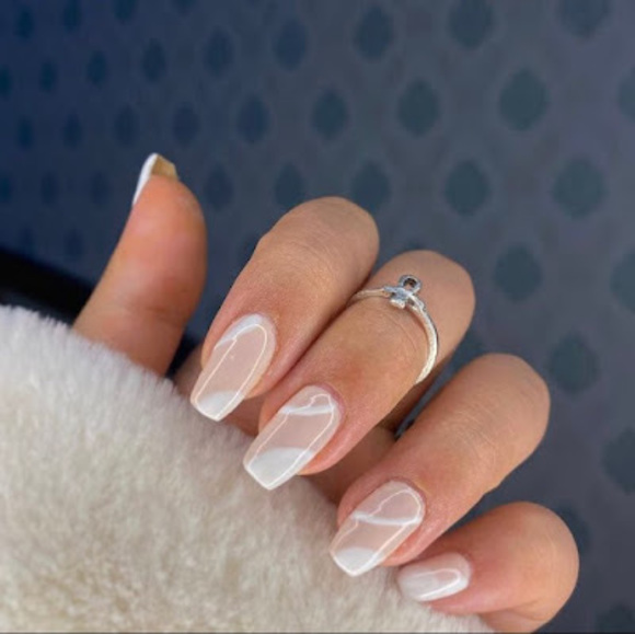 Meet your Posher, Asha - Picture 1 of 1